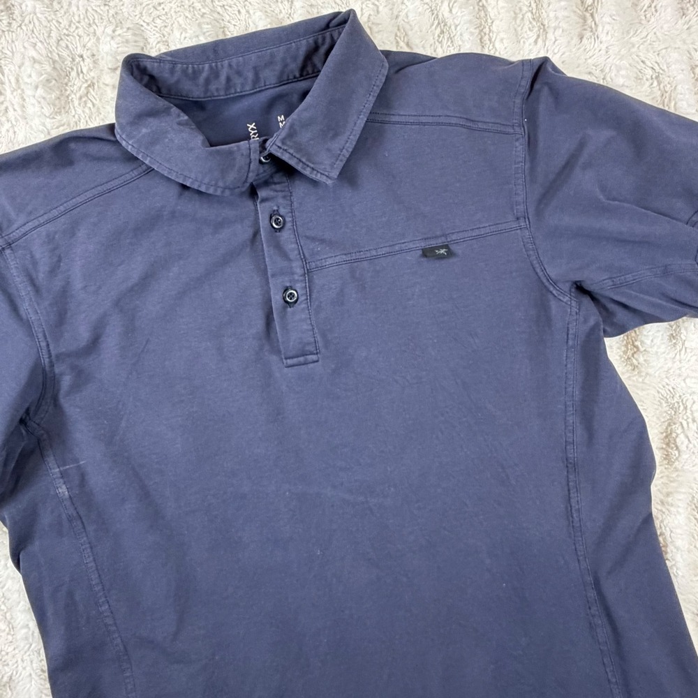 Arcteryx Mens Navy Blue Short Sleeve Polo Shirt Size M FLAWED